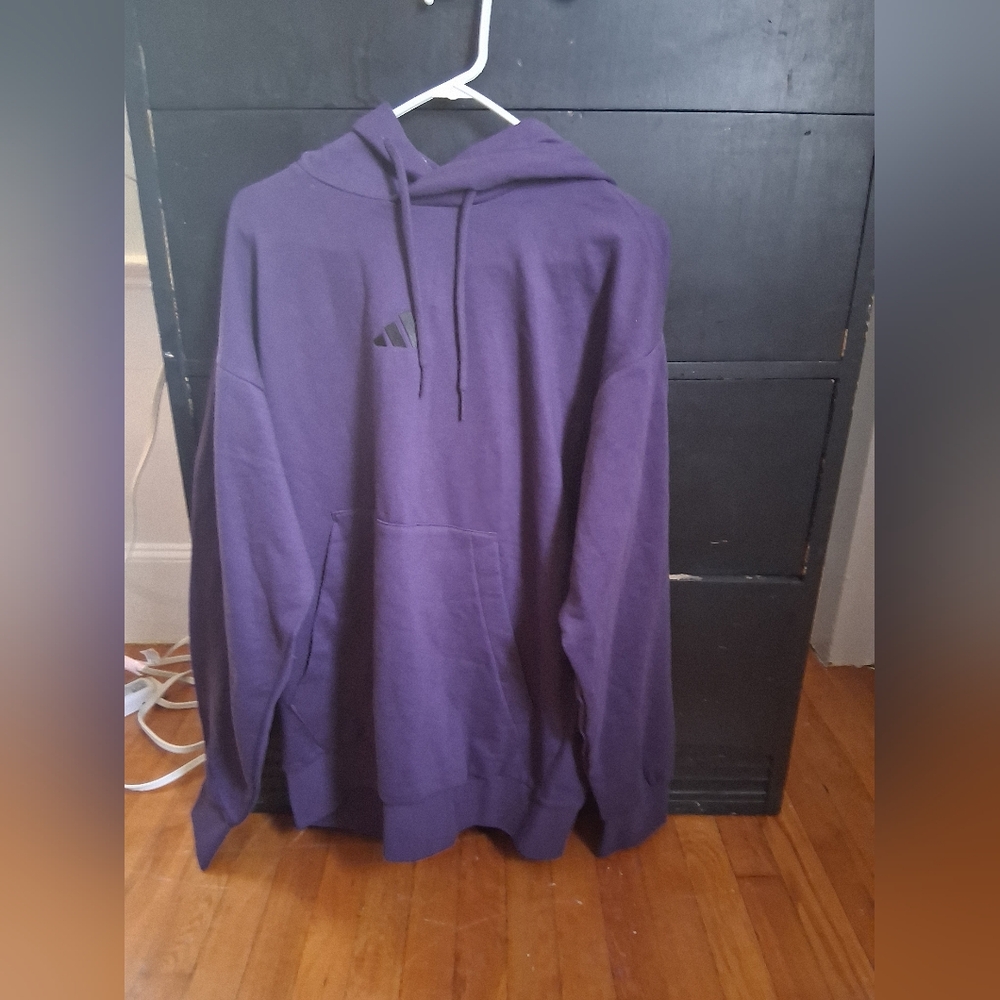 Men's Purple Adidas Sweatshirt Size LT, NWT